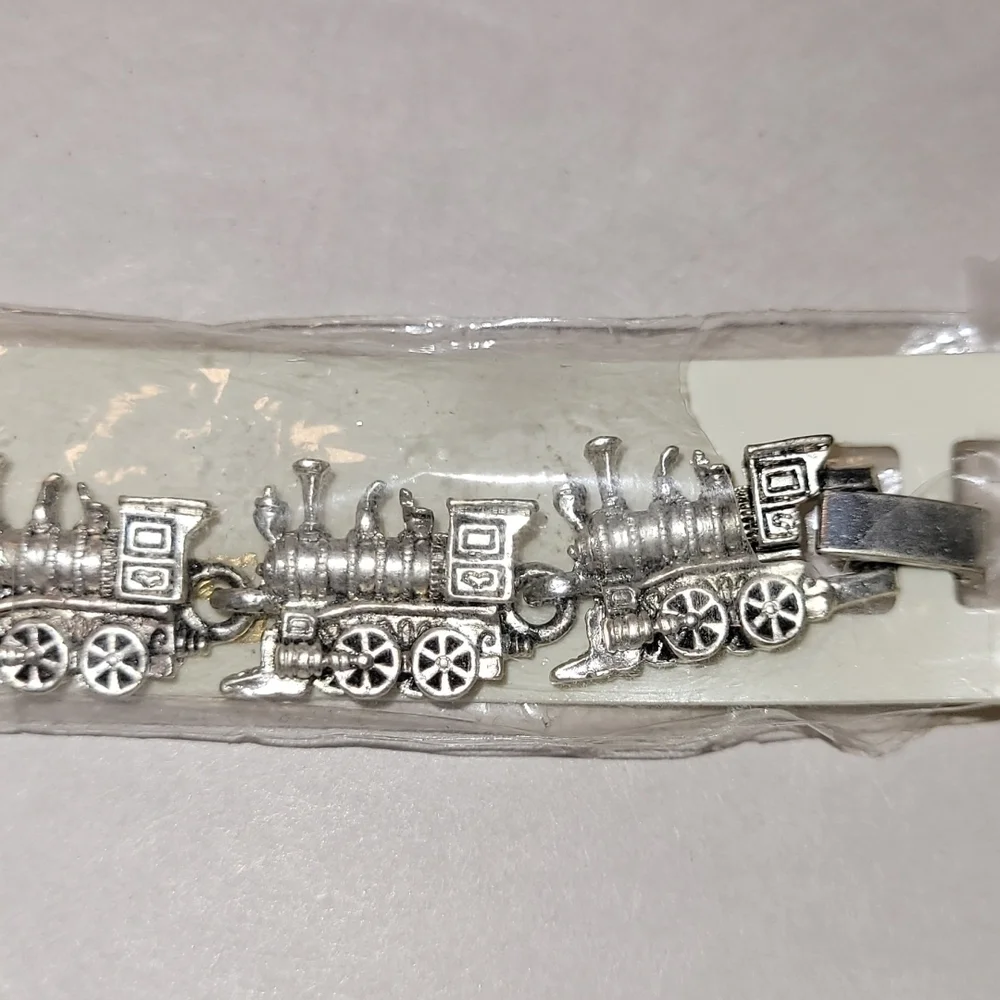 Train Bracelet NWOT